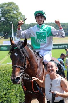 Die Sieger von Berlin-Hoppegarten: Best of Lips und Hugo Boutin. www.galoppfoto.de